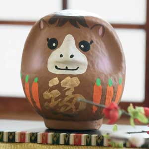 峯岸商会の高崎だるま　干支だるま 午（うま） ― 駆ける力、祈りをのせて